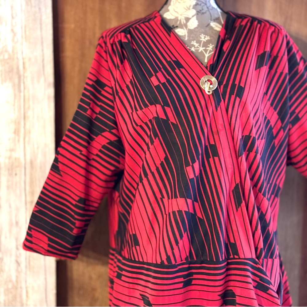 VINTAGE SALLY LOU Dress Red and Black Geometric Design Long Sleeve 70’s-80’s XL